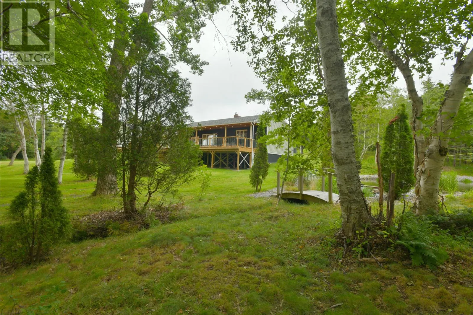 53 Lawrence Pond Road E