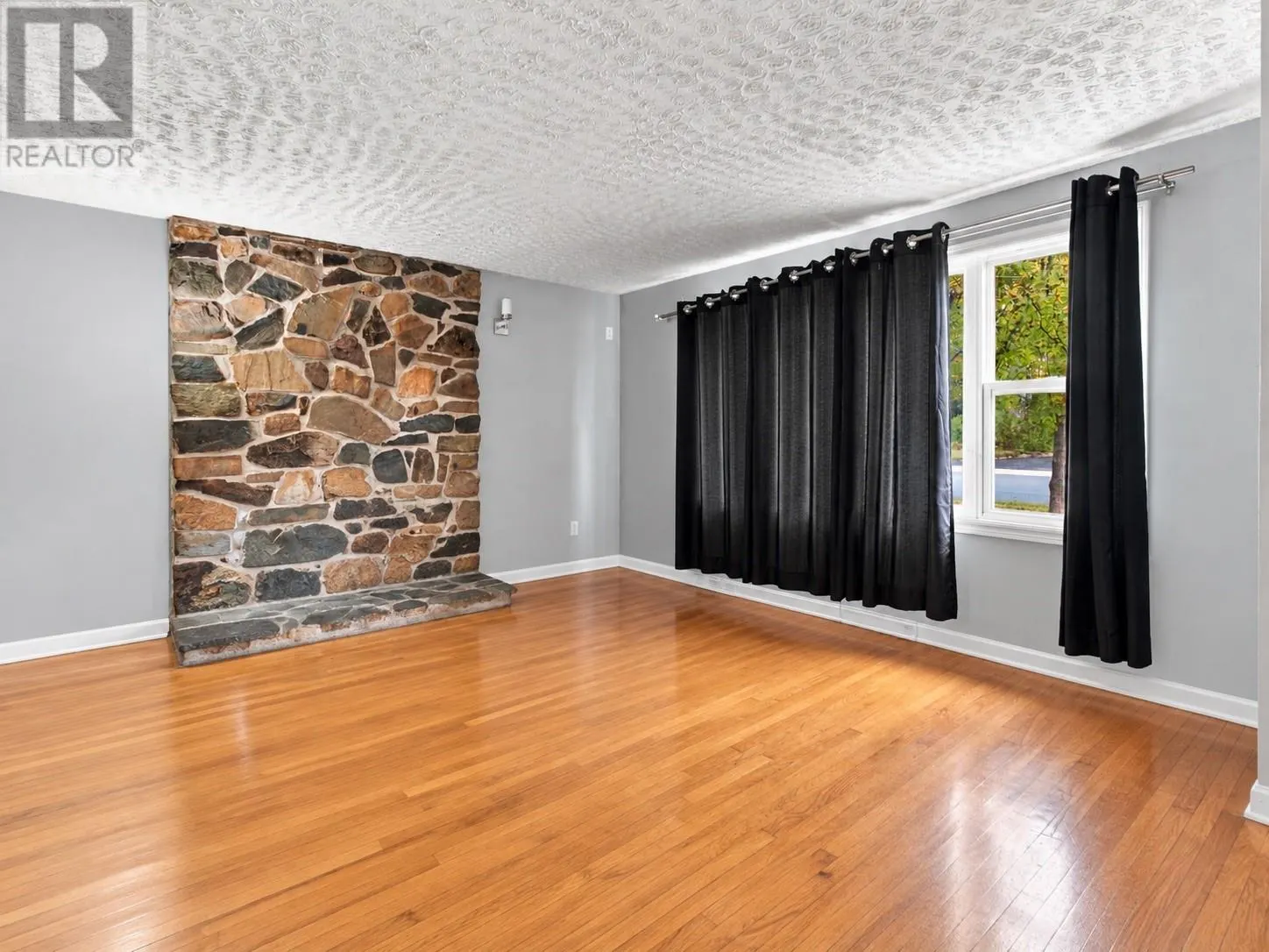 101 New Cove Road