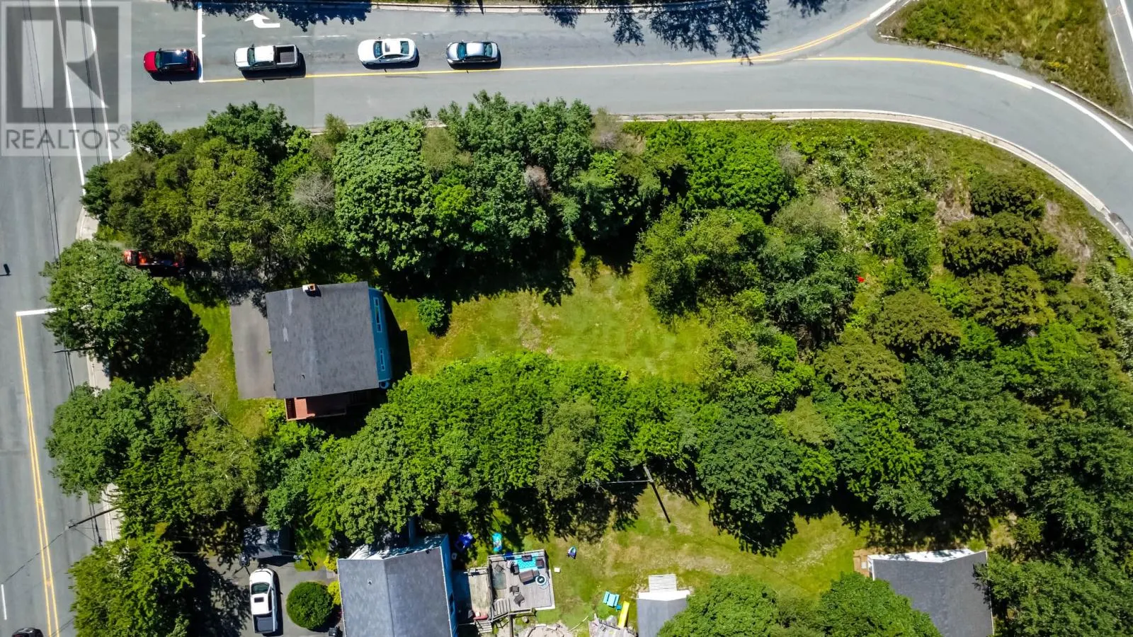 36 BAY BULLS Road