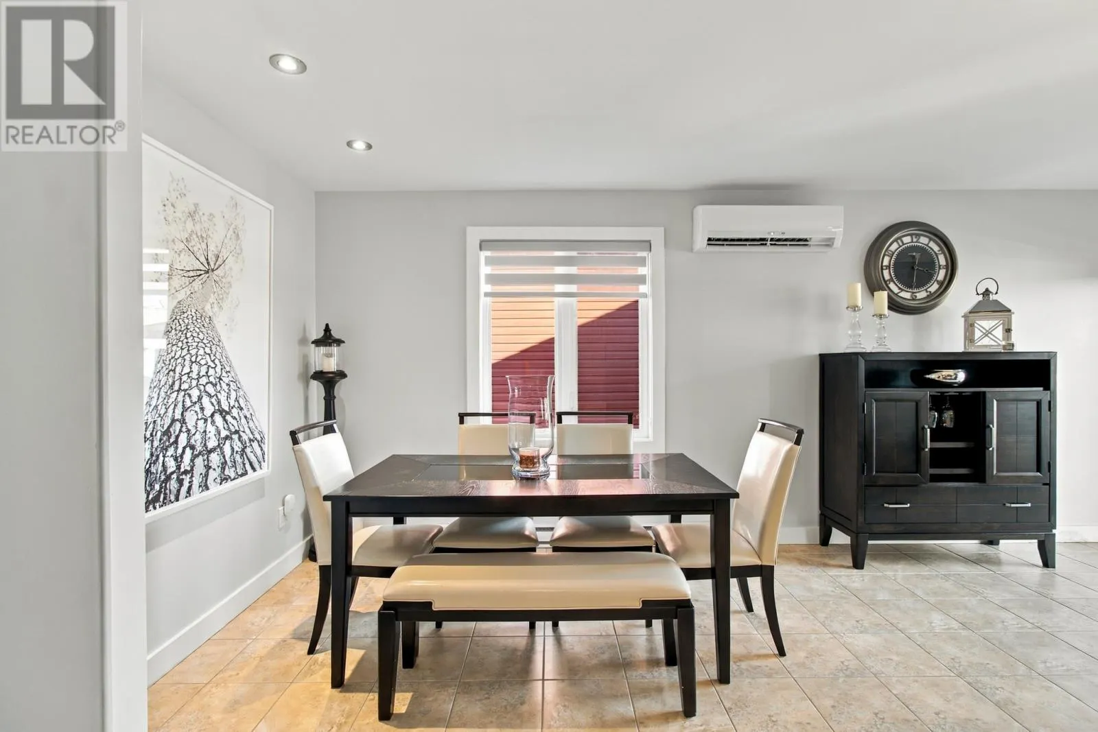 2 Finlaystone Drive