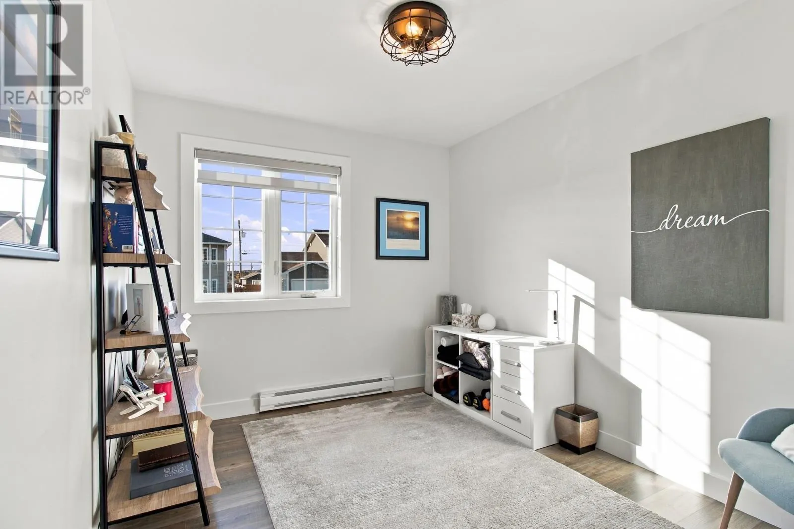 2 Finlaystone Drive