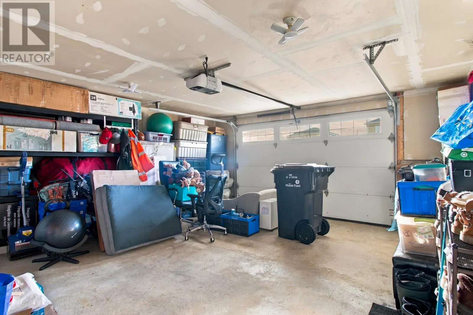 2 Finlaystone Drive