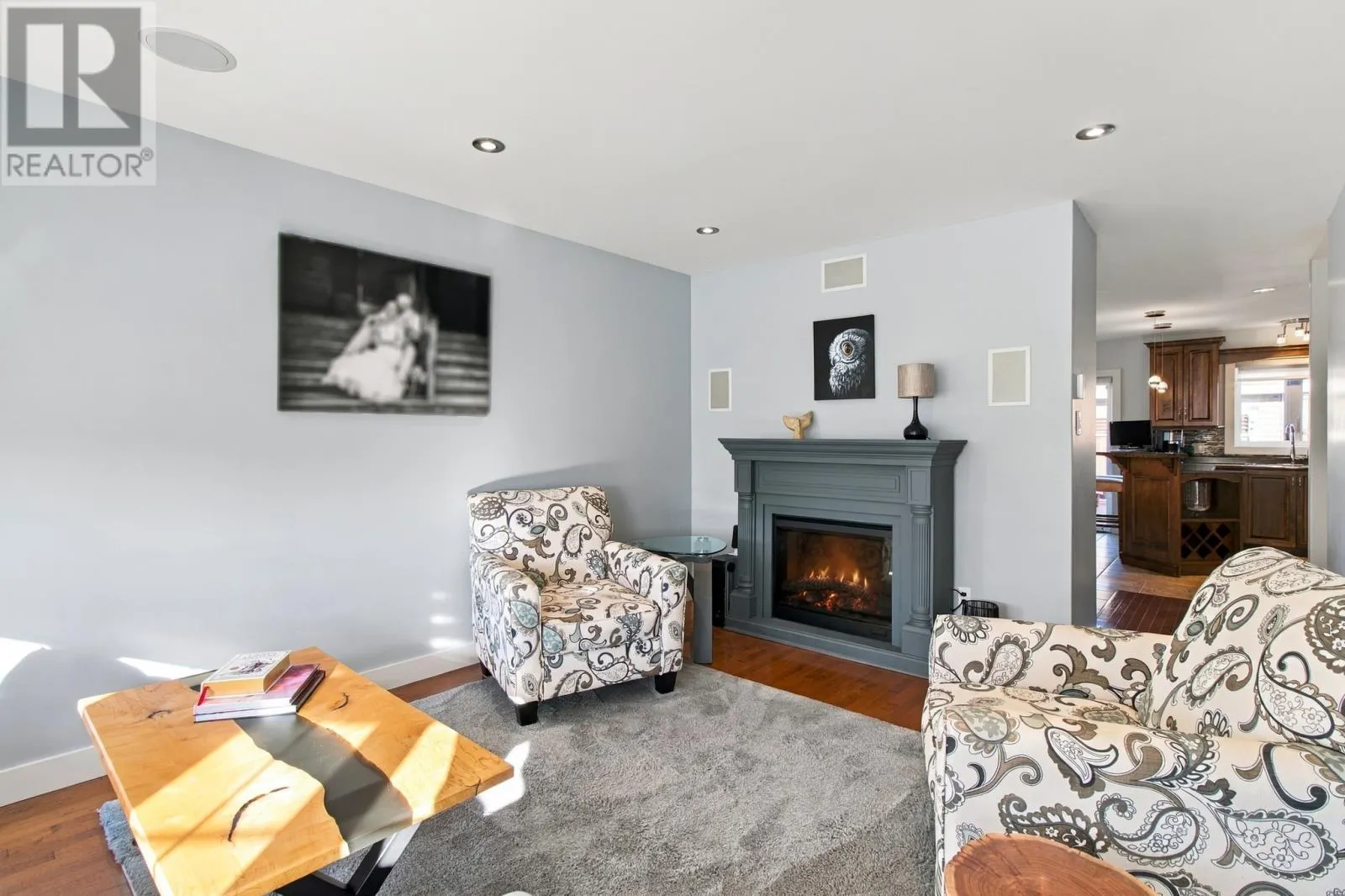 2 Finlaystone Drive
