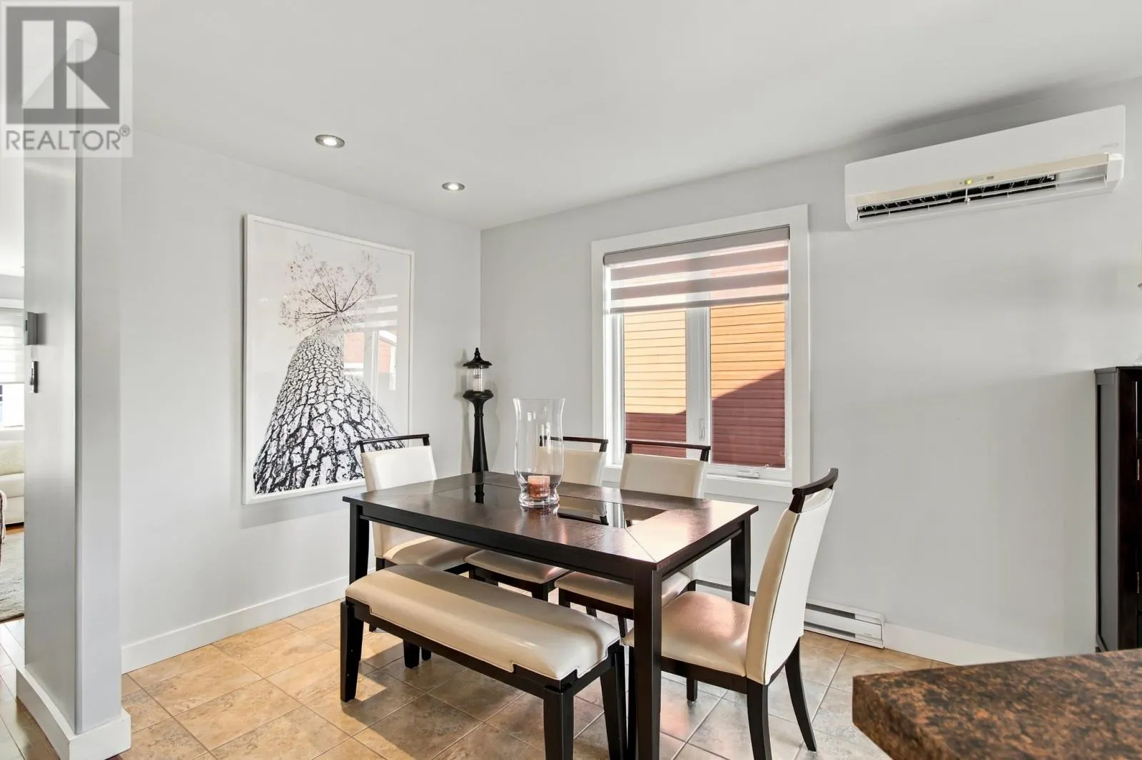 2 Finlaystone Drive