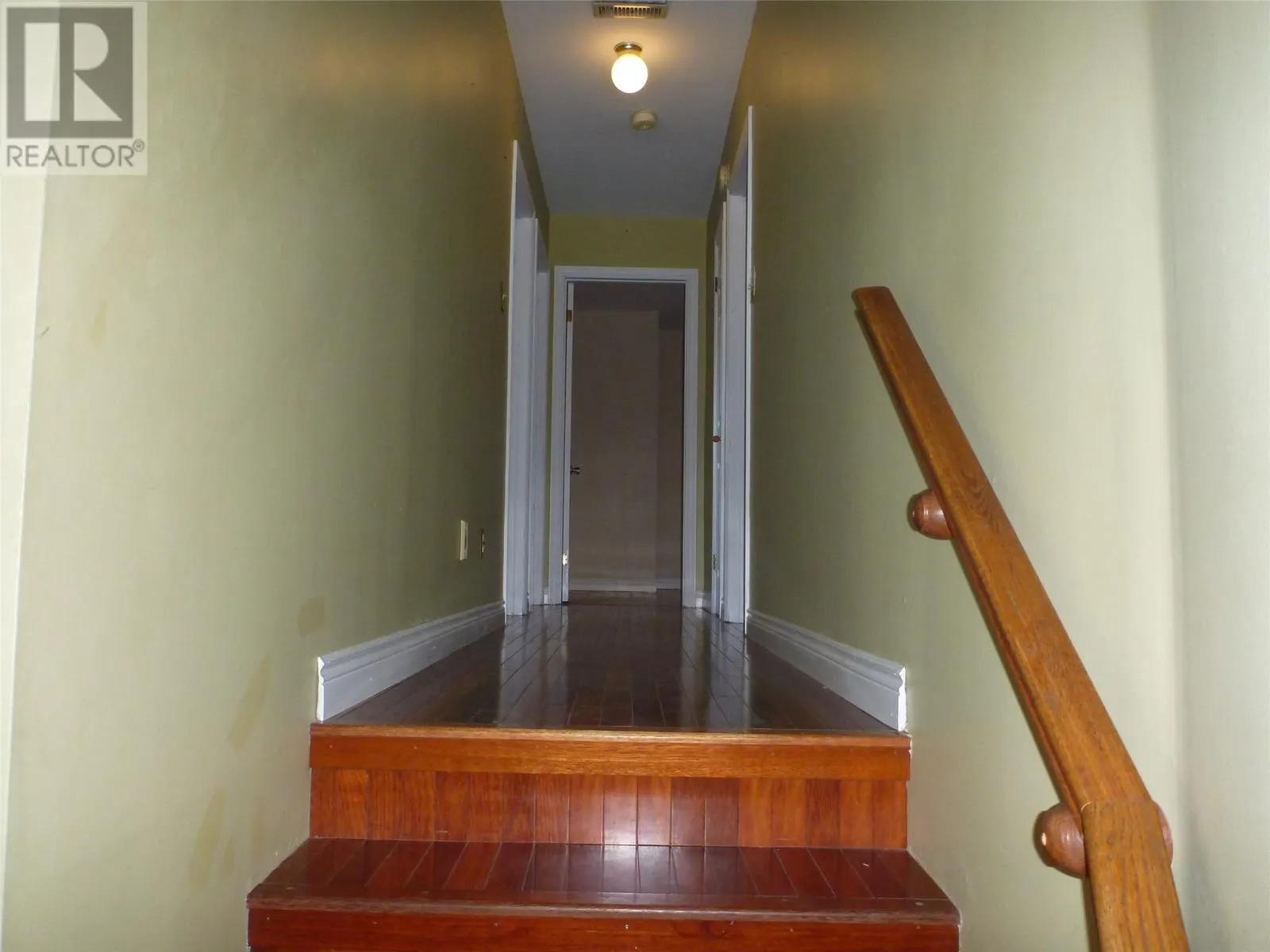 11 High Birchy Crescent