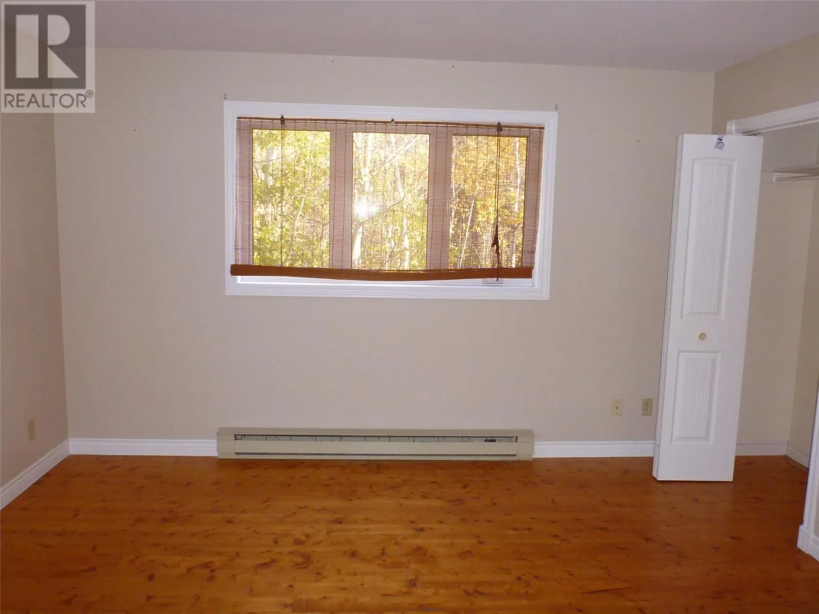 11 High Birchy Crescent
