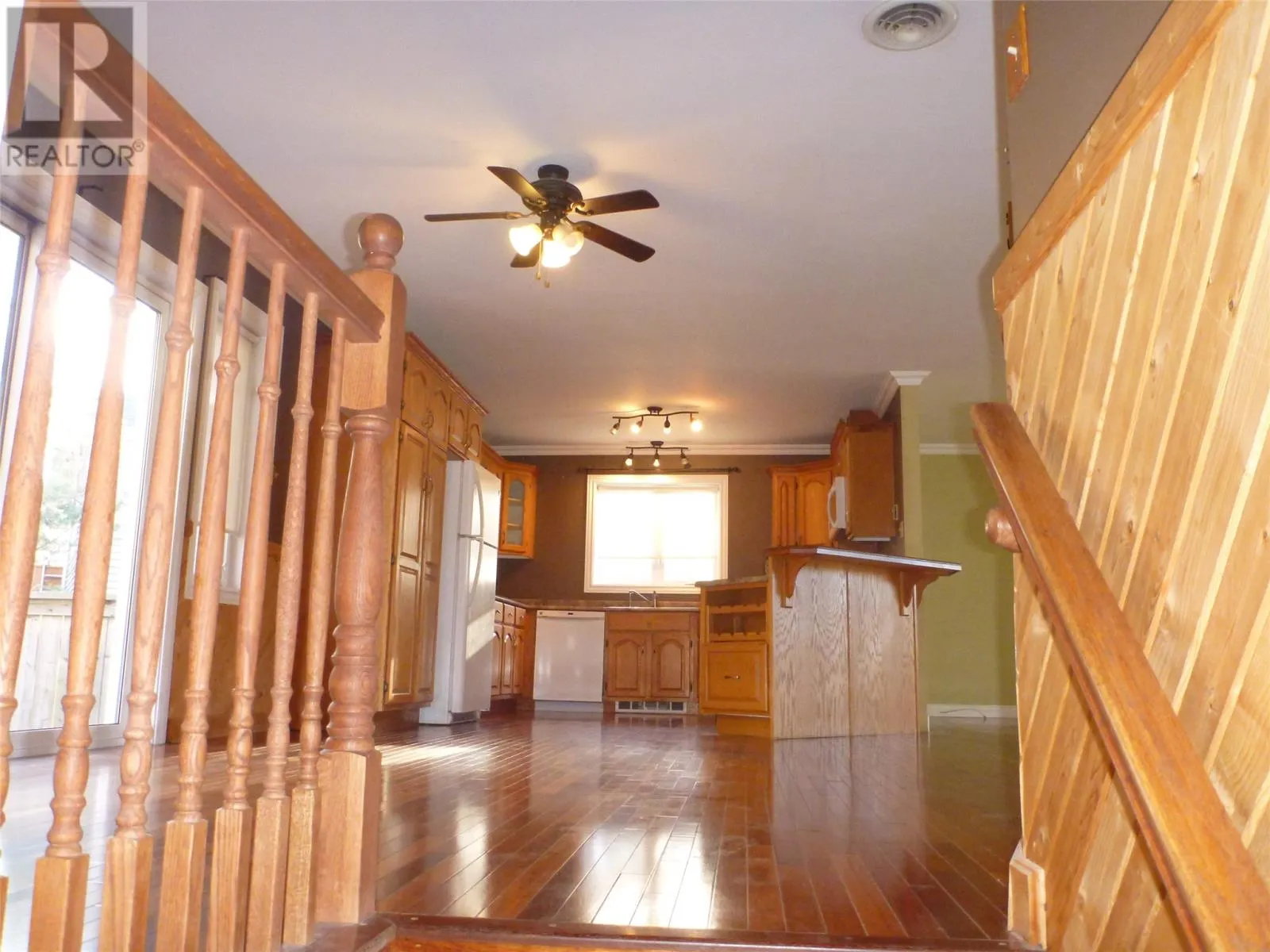 11 High Birchy Crescent