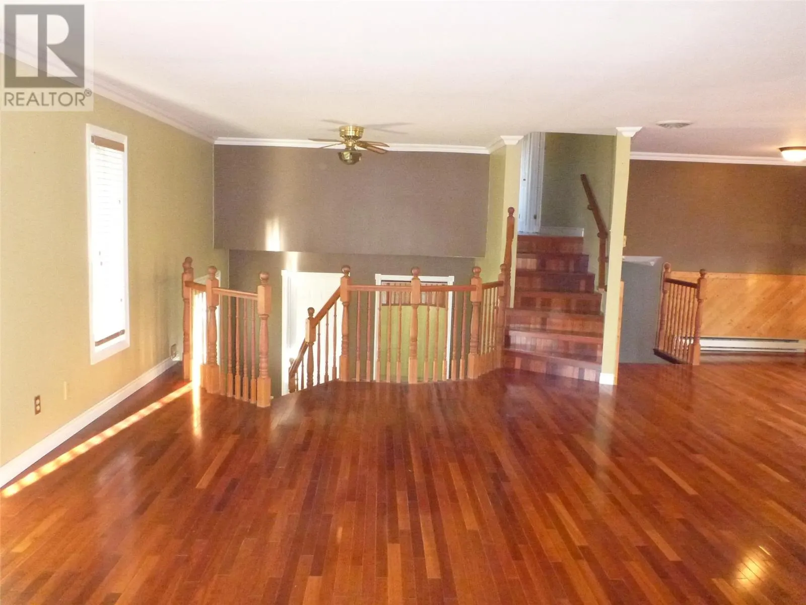 11 High Birchy Crescent