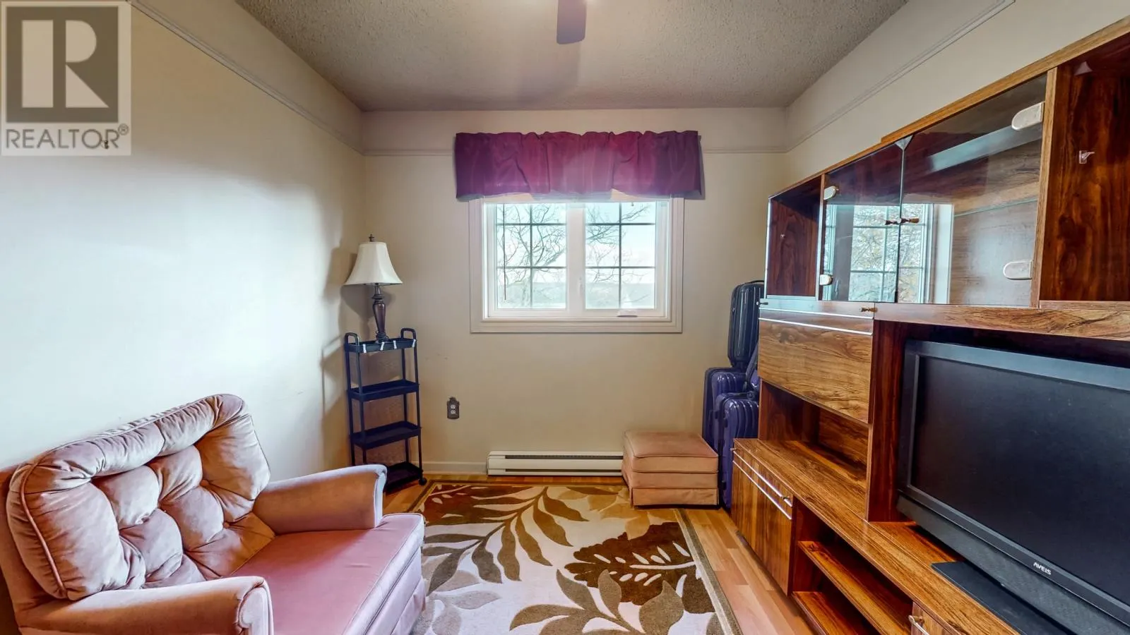30 Mansfield Crest