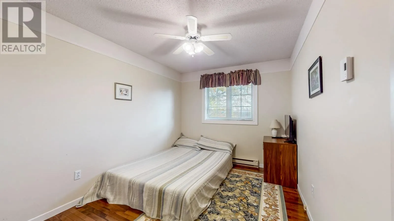 30 Mansfield Crest