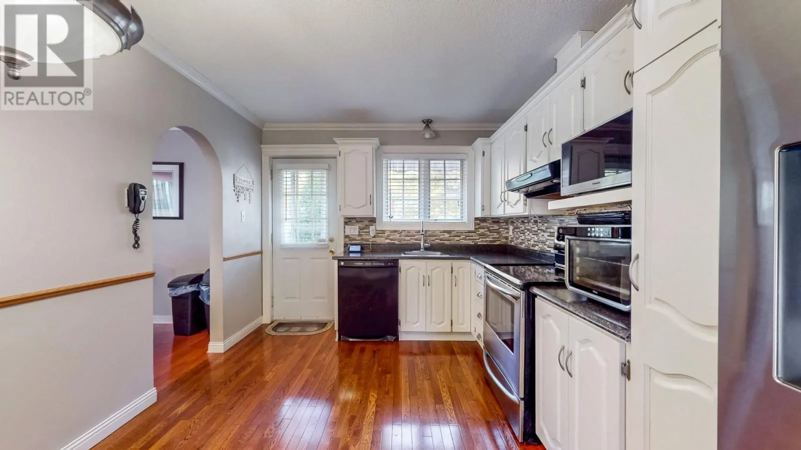 30 Mansfield Crest