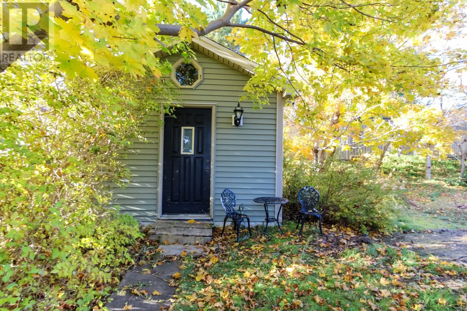 30 Mansfield Crest