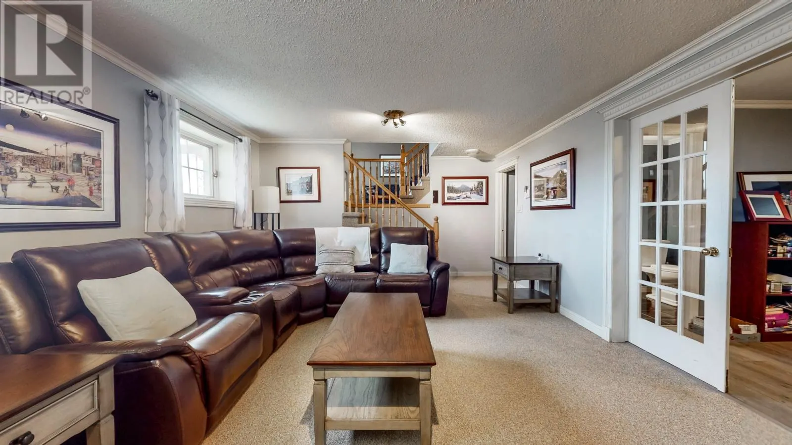 30 Mansfield Crest