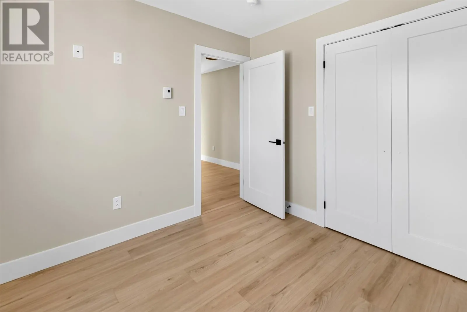 26 Fencer Place