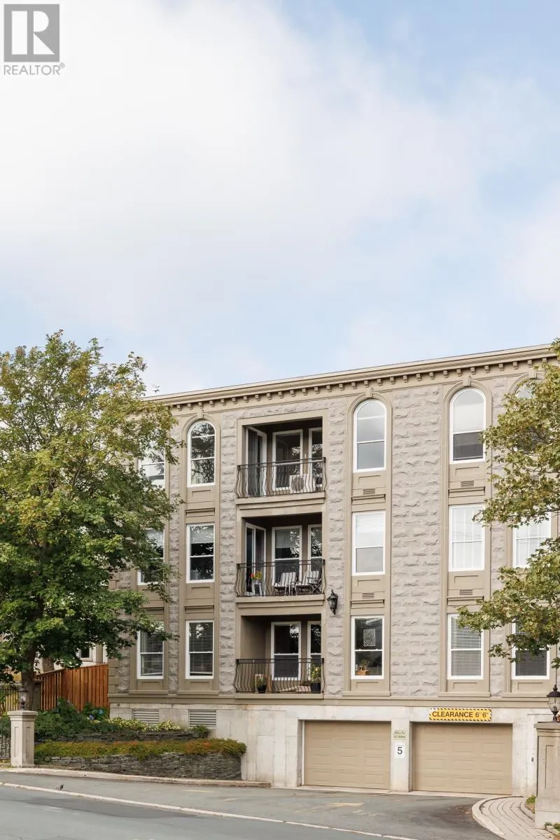 25 Bonaventure Avenue Unit#306 #306