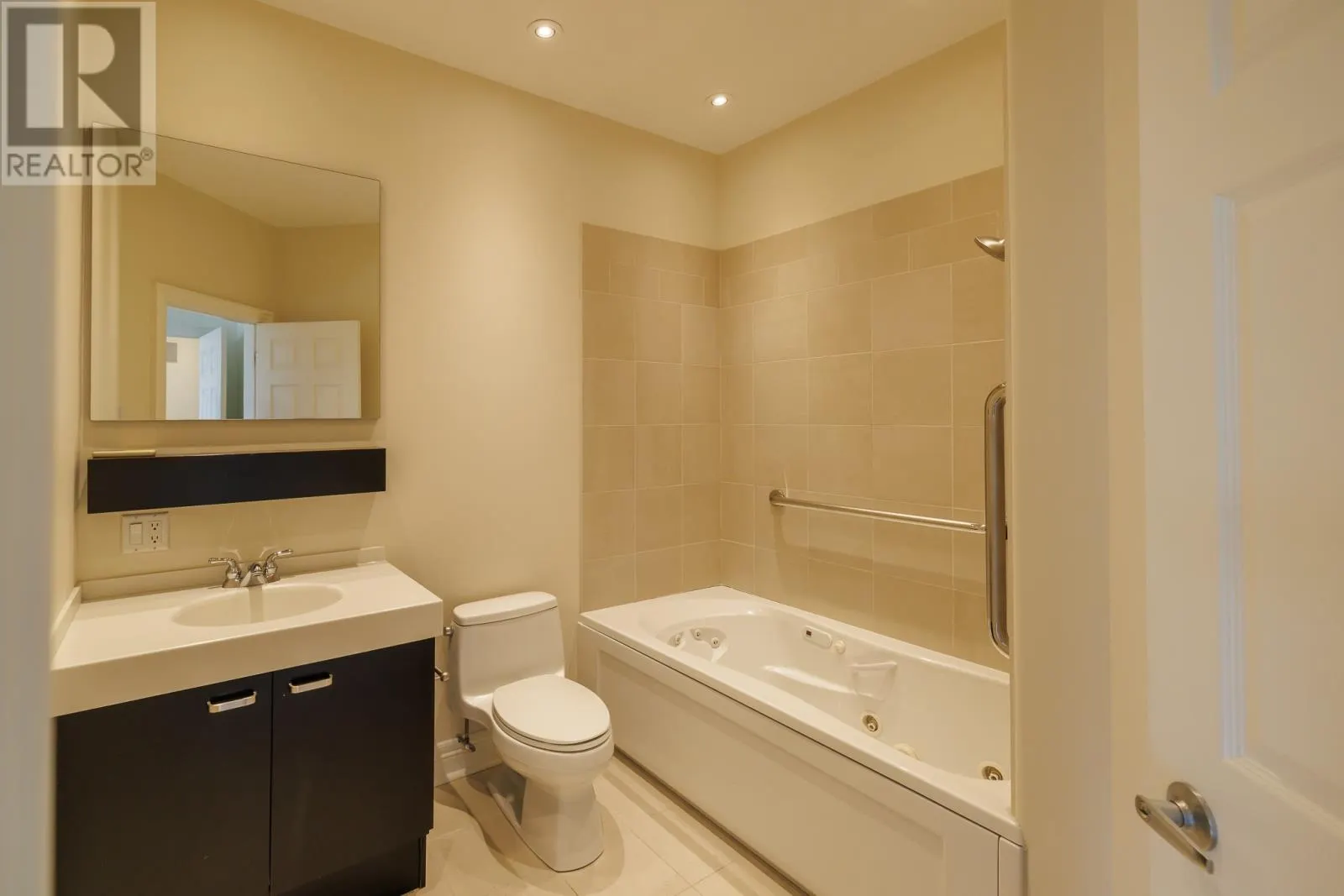 25 Bonaventure Avenue Unit#306 #306