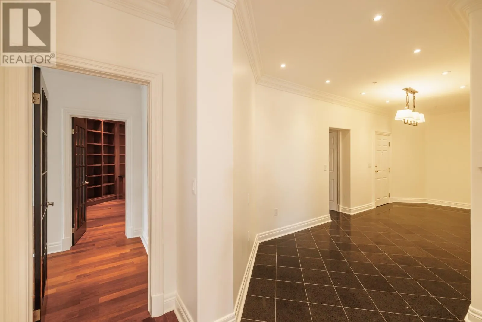 25 Bonaventure Avenue Unit#306 #306