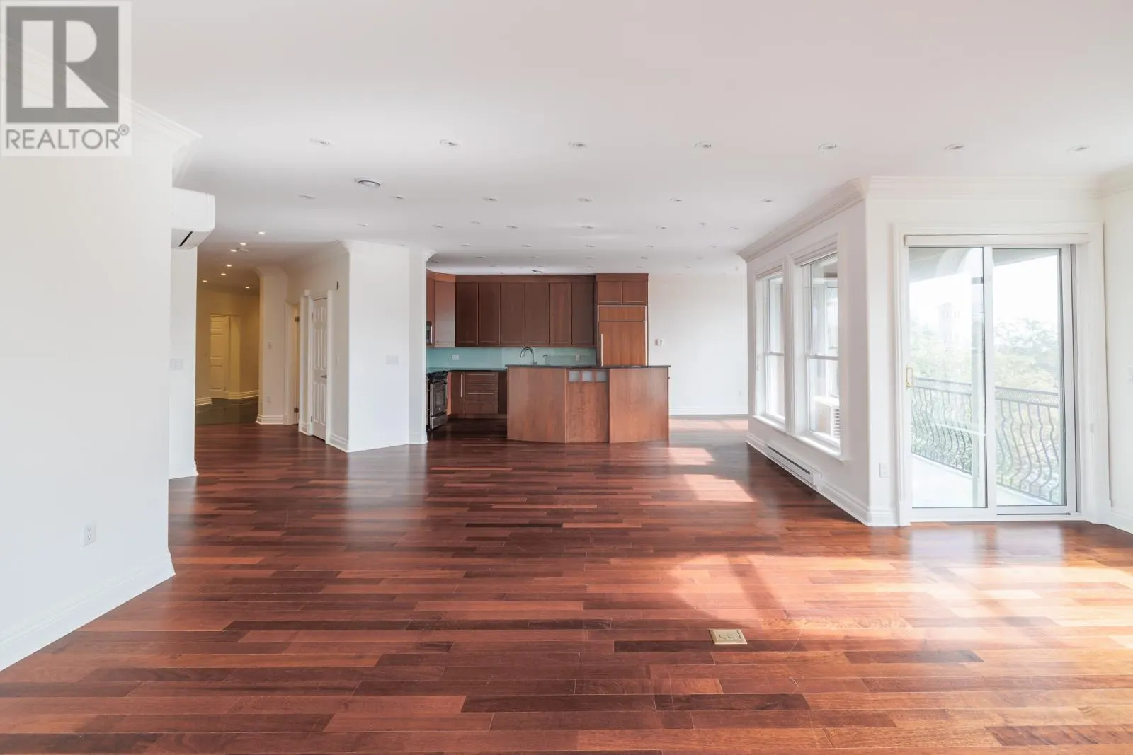 25 Bonaventure Avenue Unit#306 #306