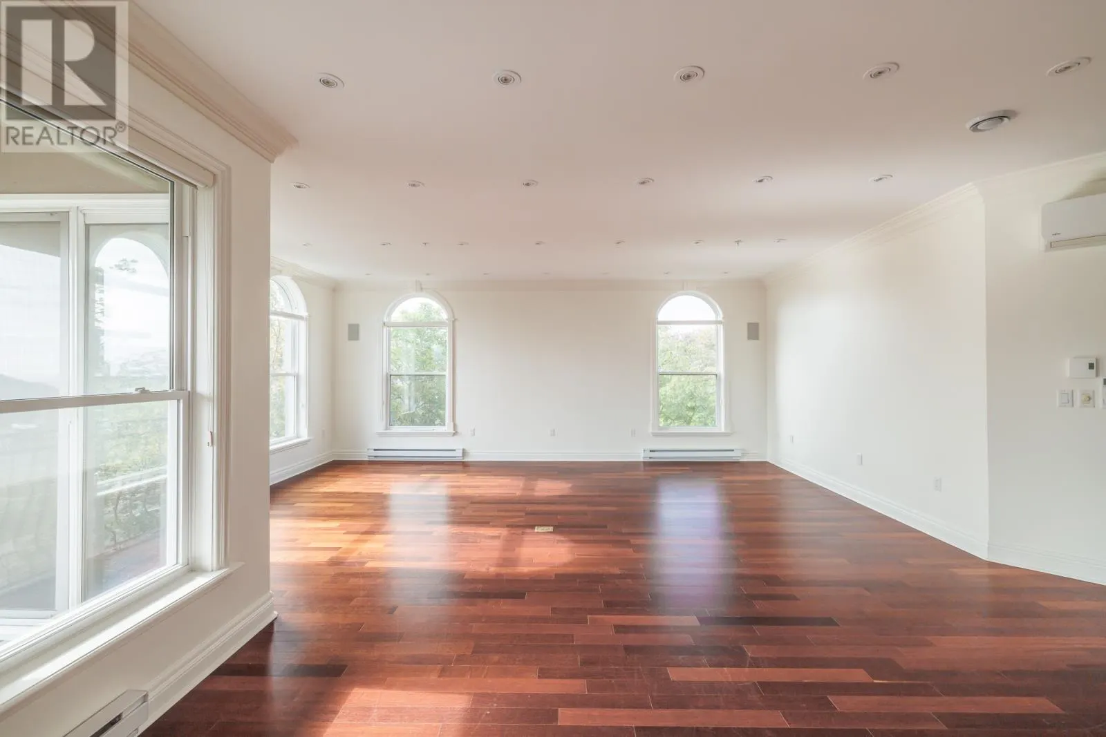 25 Bonaventure Avenue Unit#306 #306