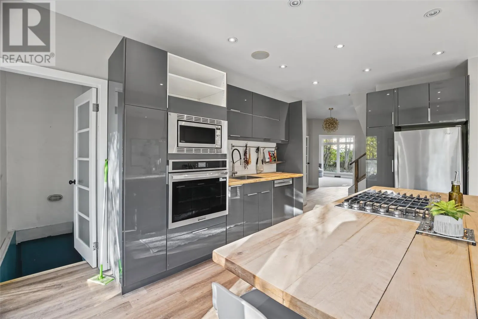 47 Craigmillar Avenue