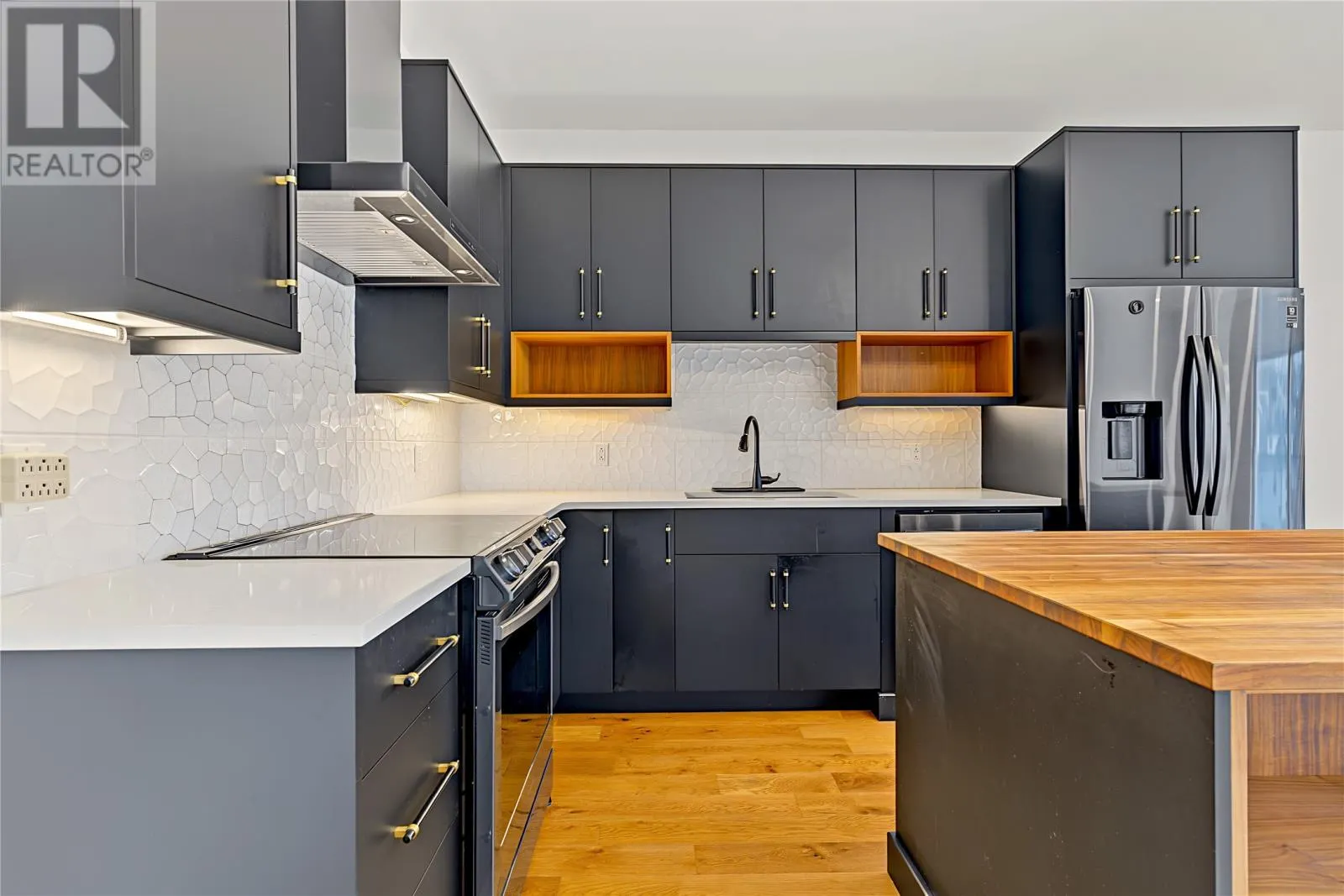 181 HAMILTON Avenue Unit#404 #404