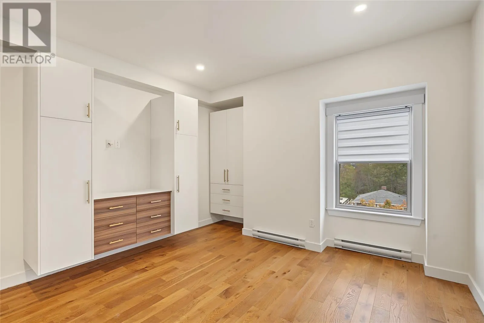 181 HAMILTON Avenue Unit#404 #404