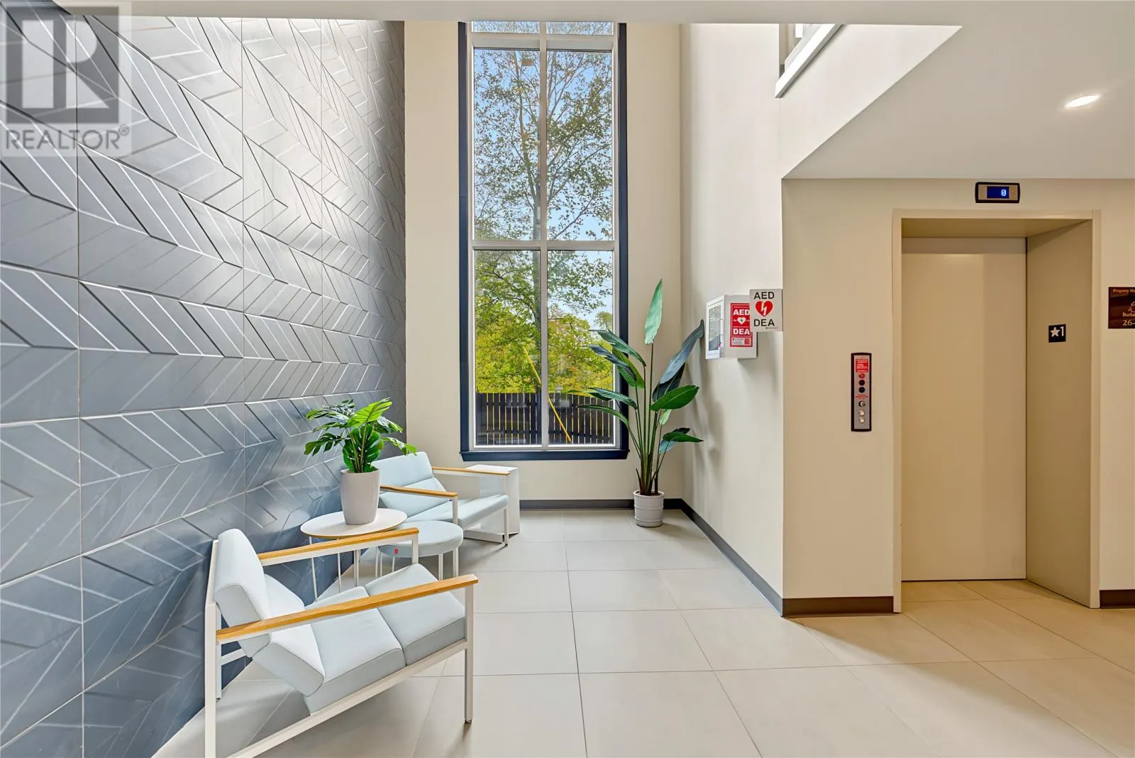 181 HAMILTON Avenue Unit#404 #404