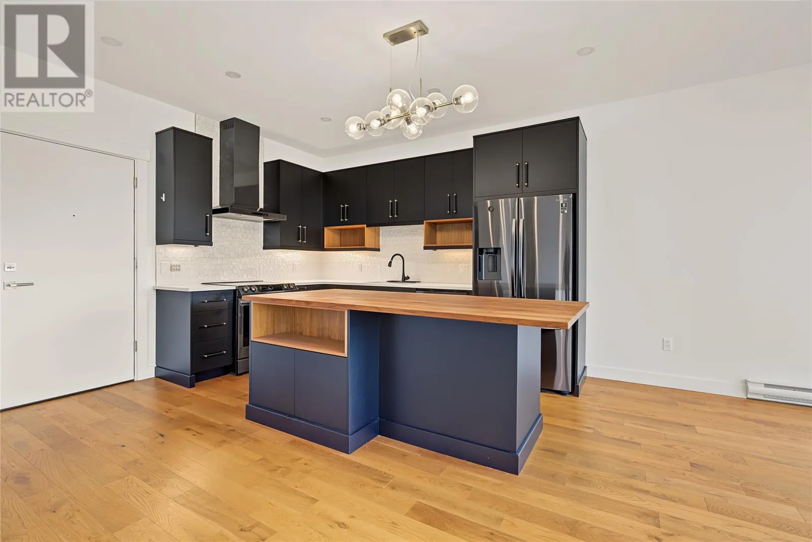 181 HAMILTON Avenue Unit#404 #404