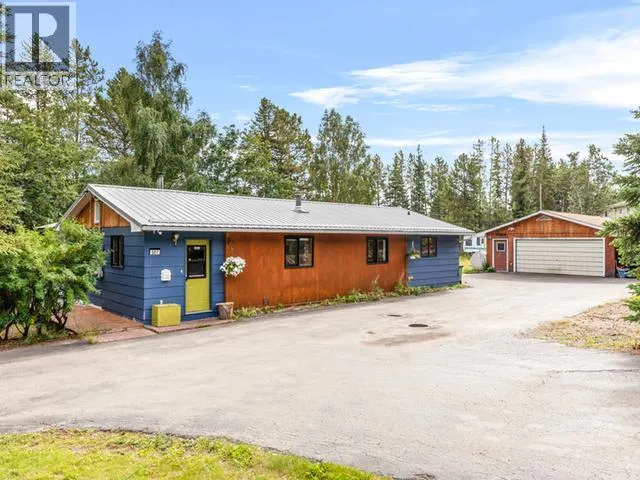 507 DEZADEASH ROAD