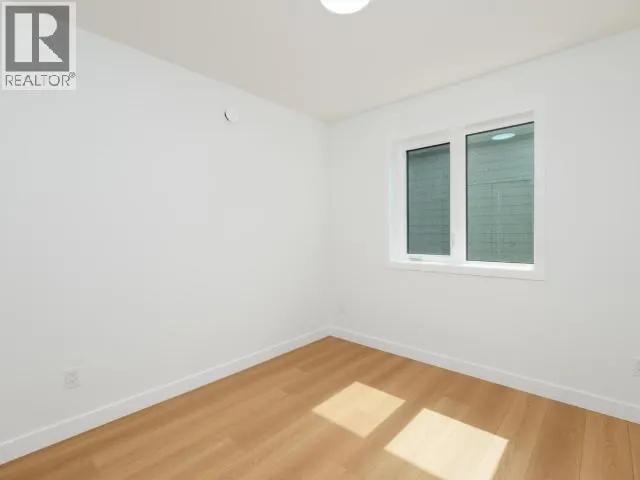 36 WYVERN AVENUE