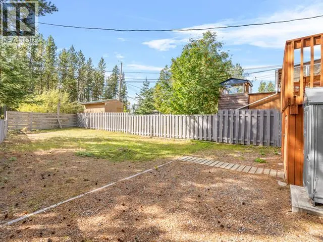 58 GREEN CRESCENT