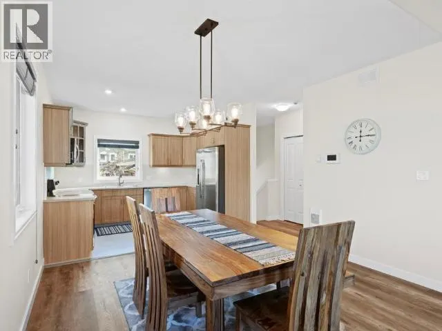 70 ISKOOT CRESCENT