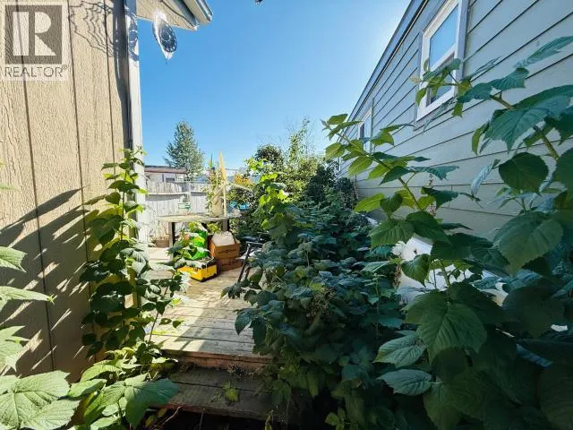 27-833 RANGE ROAD