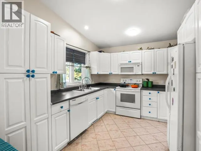 44 LAZULITE DRIVE