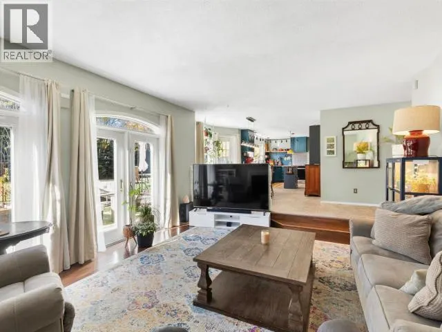 46 BOXWOOD CRESCENT