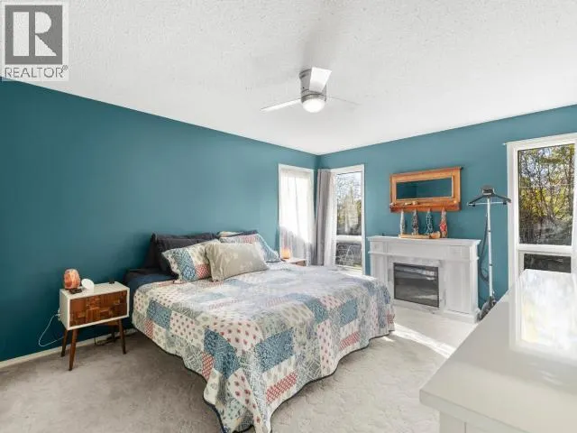46 BOXWOOD CRESCENT