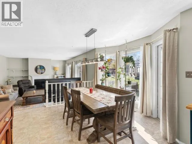 46 BOXWOOD CRESCENT