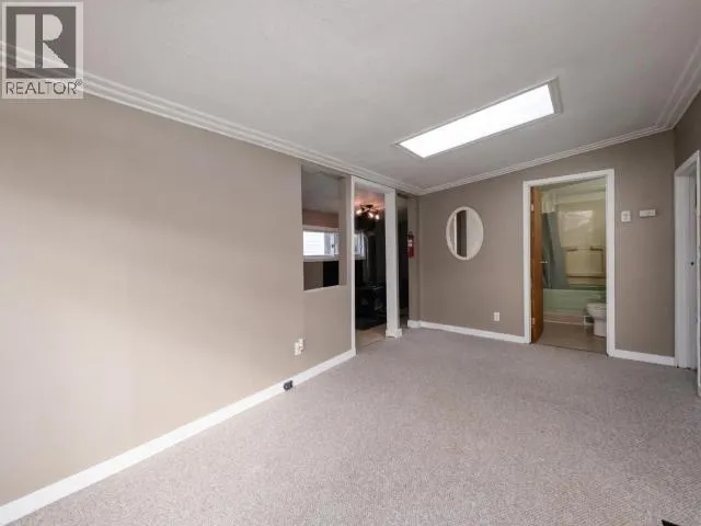 8-7 PROSPECTOR ROAD