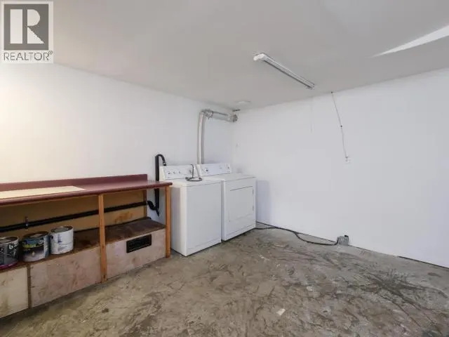 8-7 PROSPECTOR ROAD