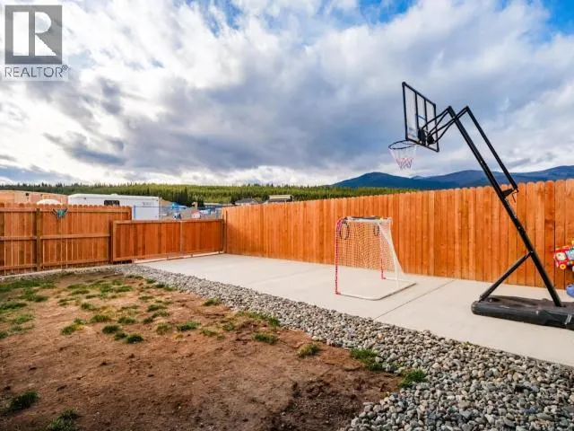 180 WITCH HAZEL DRIVE