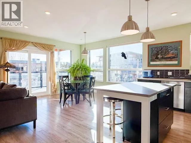 204-210 HAWKINS STREET