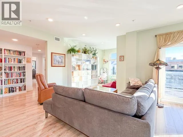 204-210 HAWKINS STREET