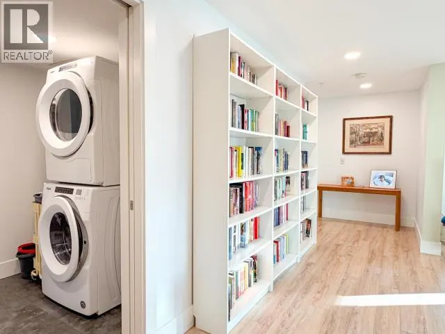 204-210 HAWKINS STREET