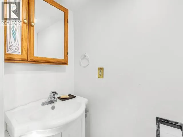 43-986 RANGE ROAD