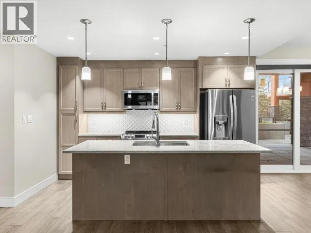 105-36 WATERFRONT PLACE