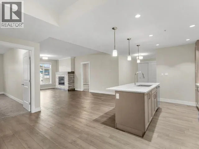 105-36 WATERFRONT PLACE