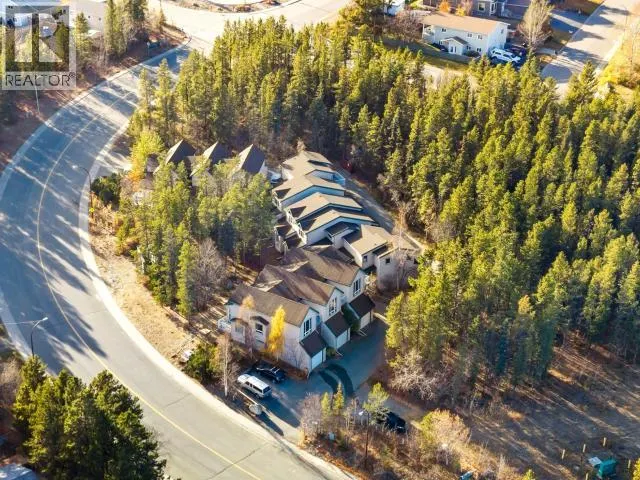 9-75 THOMPSON ROAD
