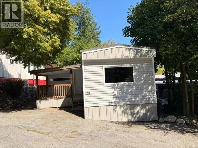 31-6263 LUND