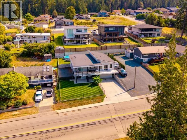 3558 JOYCE AVE