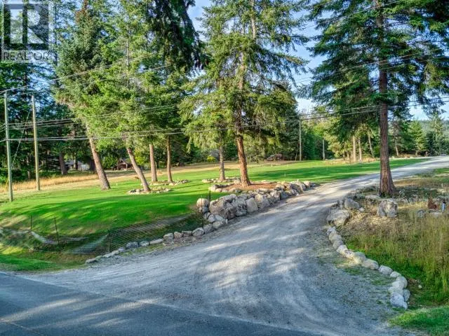 5205 GILLIES BAY ROAD